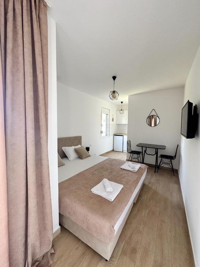 Danin Apartmani Bar Dış mekan fotoğraf