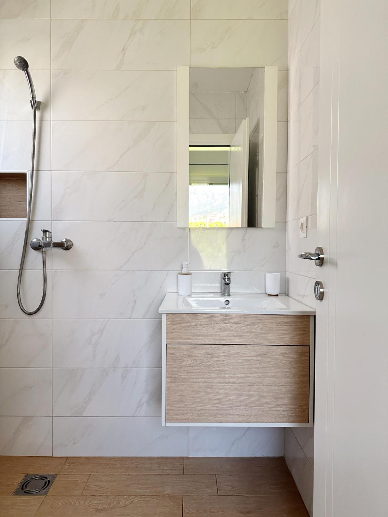 Danin Apartmani Bar Dış mekan fotoğraf
